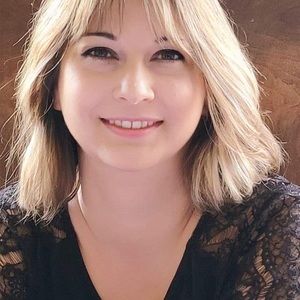 Meet your Posher, Julie